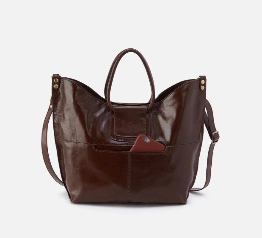 shelia tote in mocha on a white background