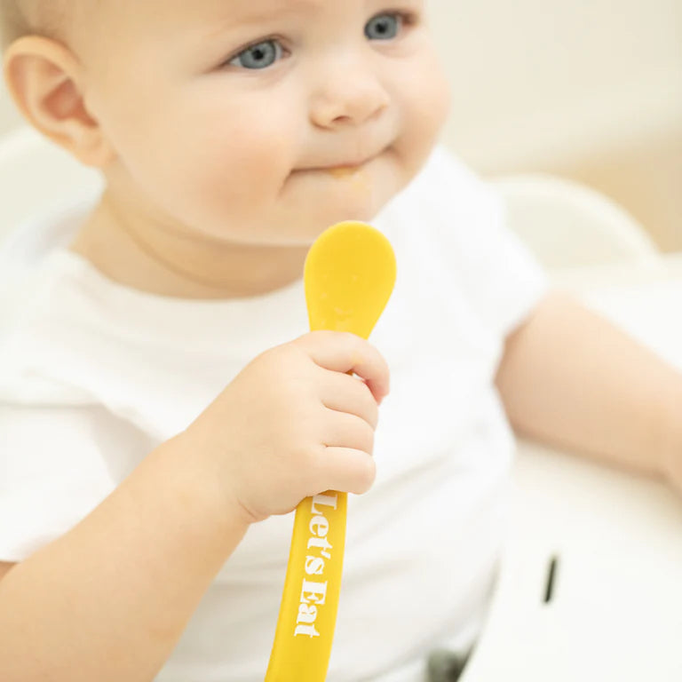 bella tunno wonder spoons on a white background