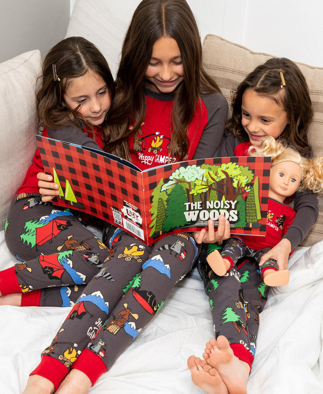 noisy woods book being read by kids